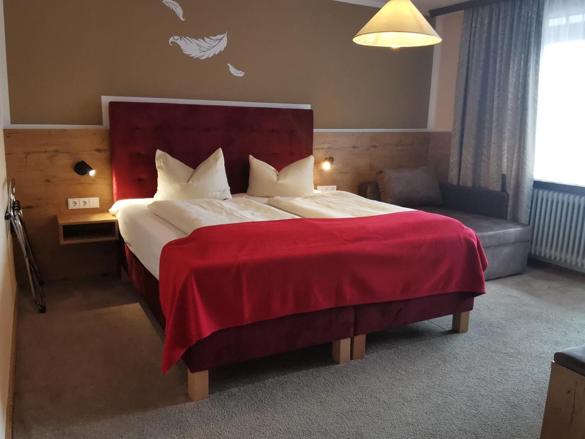 Hotel Landgasthof Zum Schildhauer Halfing Экстерьер фото